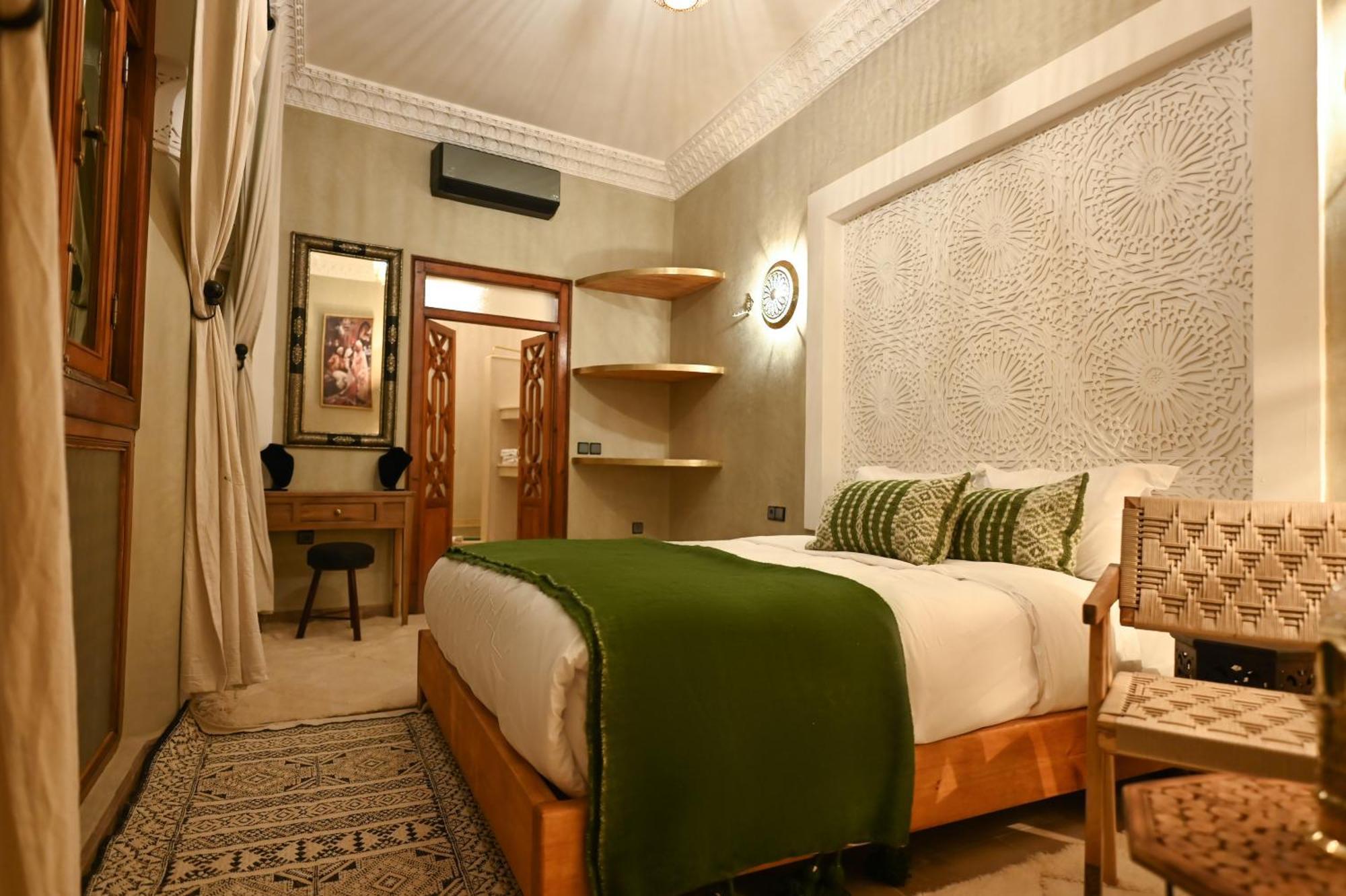 Riad Chez Henriette Marrakesh Exterior foto