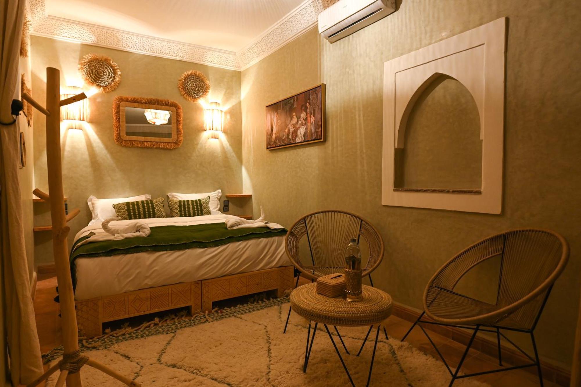 Riad Chez Henriette Marrakesh Exterior foto